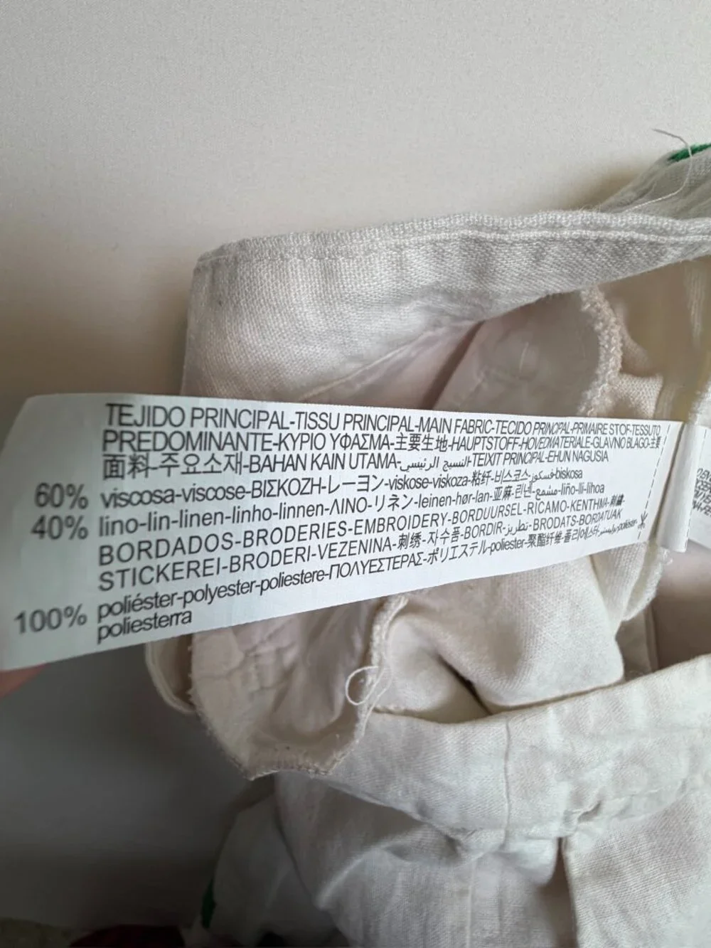ZARA Embroidered Linen Cropped Pants Ivory Small
